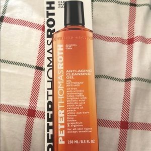 Peter Thomas Roth Anti-Aging Cleanser